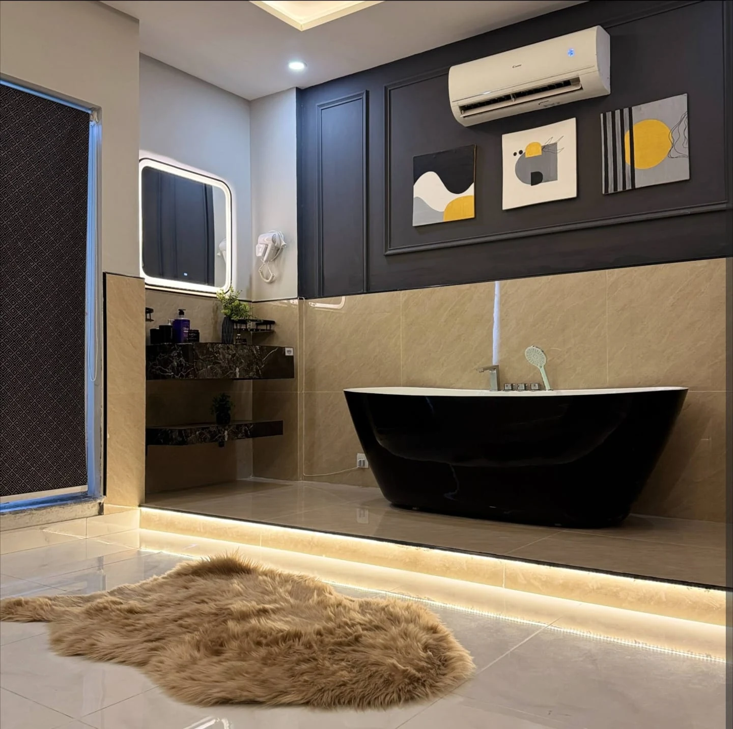 Zameen Opal 2BHK Bathtub Suite Lahore